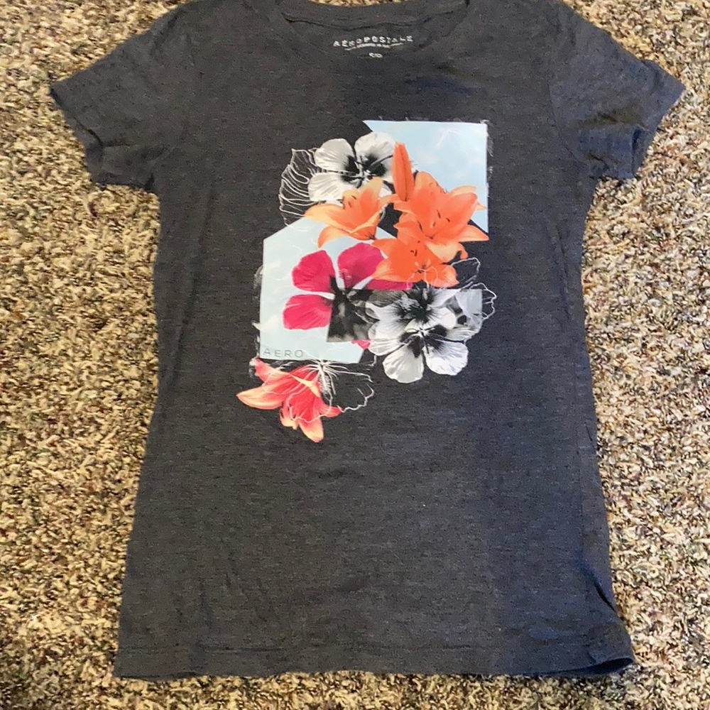 Dark gray, Aeropostale t shirt with flower picture
